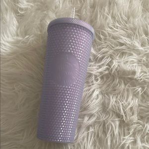 Starbucks venti studded holiday 2021 cup